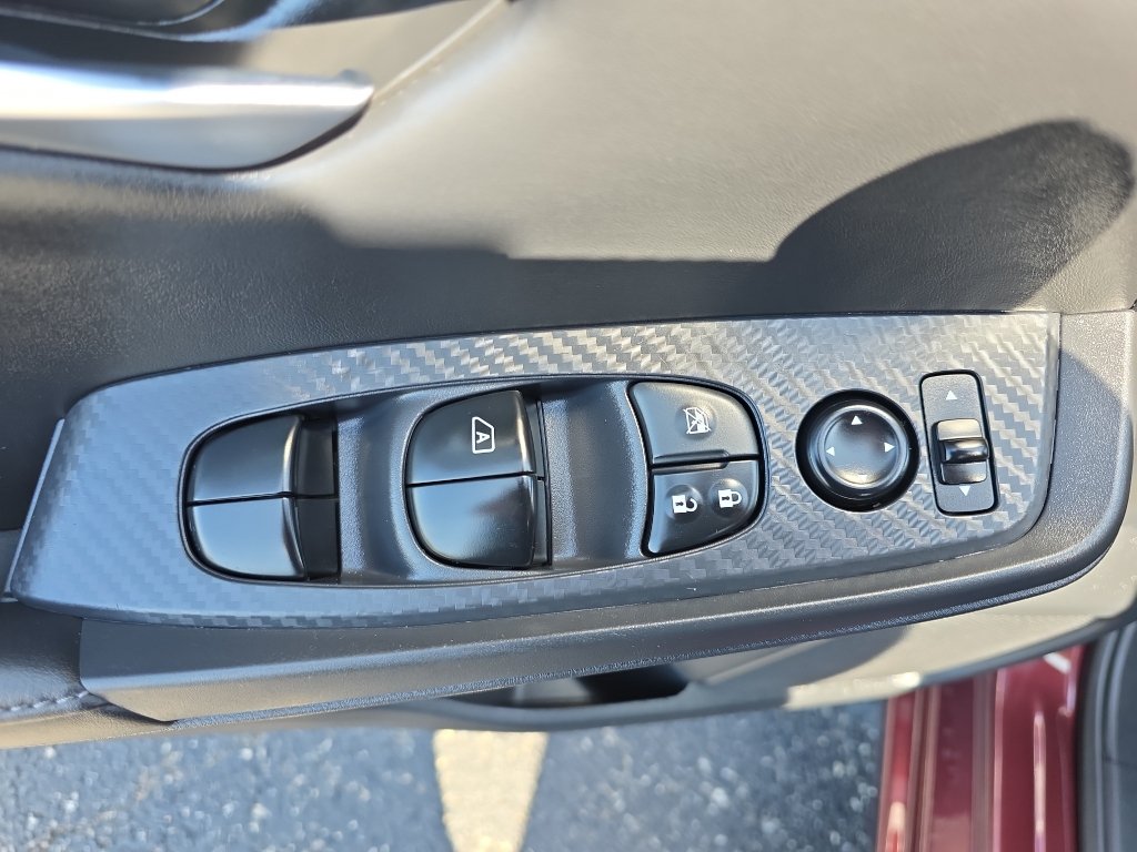 Used 2024 Nissan Sentra SV FWD image 13