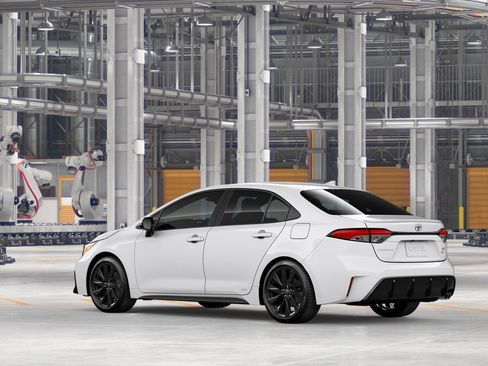 New 2026 Toyota Corolla SE AWD/4WD image 6