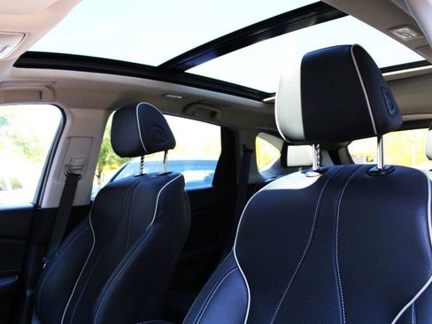 Used 2023 Acura RDX AWD w/ Advance Package image 14