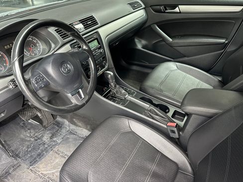 Used 2015 Volkswagen Passat 1.8T FWD image 10
