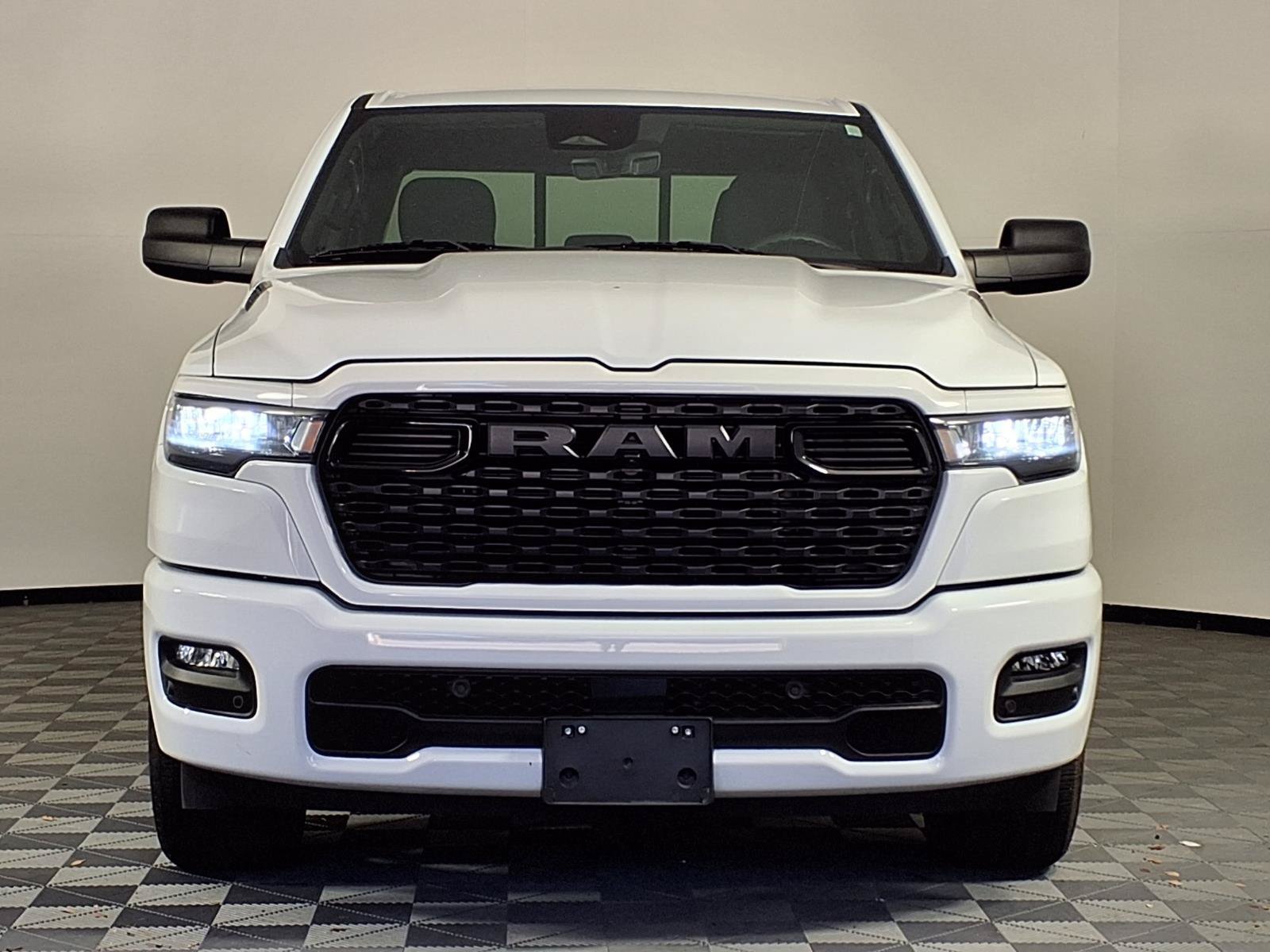 Used 2025 RAM 1500 Tradesman RWD image 2