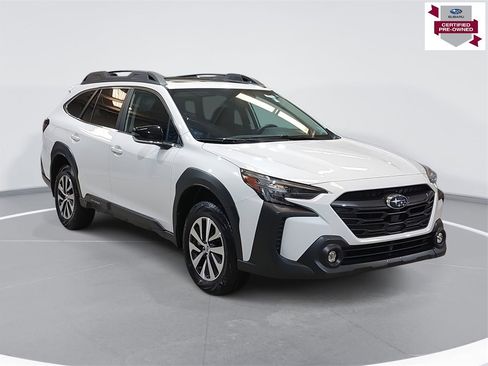 Certified 2025 Subaru Outback Premium w/ Popular Package #1A image 3