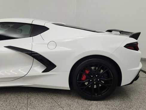 Used 2023 Chevrolet Corvette Stingray Premium Cpe w/ Z51 Performance Package RWD image 13