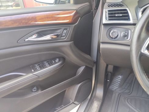Used 2015 Cadillac SRX Premium image 5