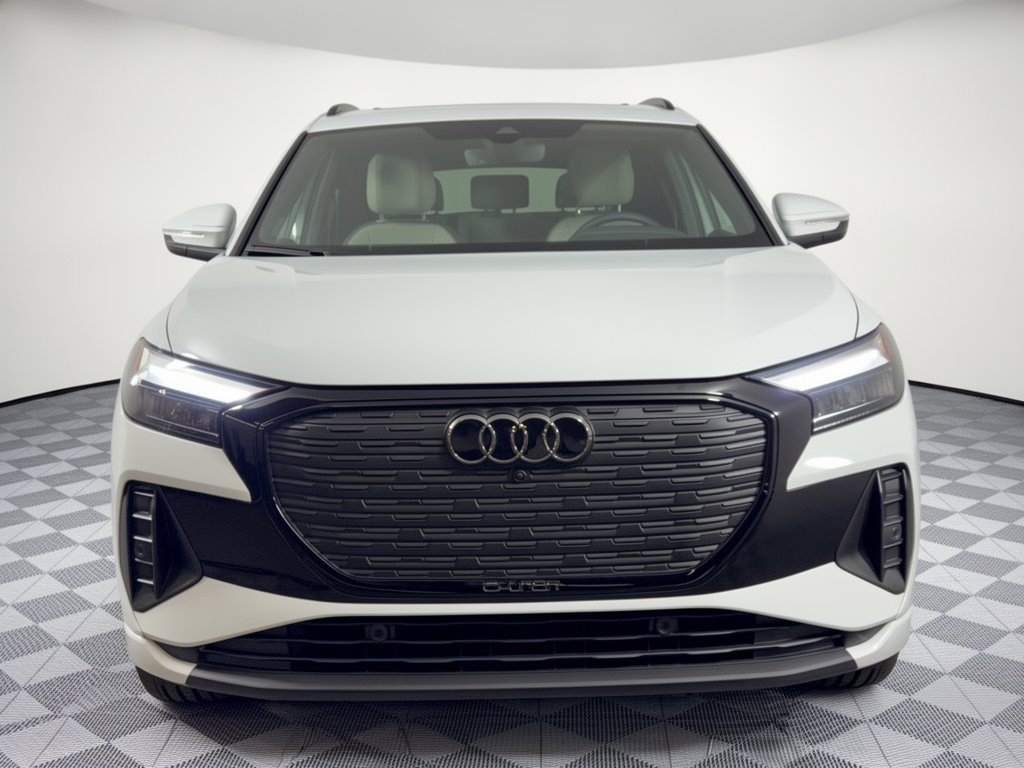 Used 2025 Audi Q4 e-tron Premium w/ Convenience Package RWD image 6