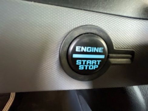 Used 2022 Ford Bronco 2-Door AWD/4WD image 30