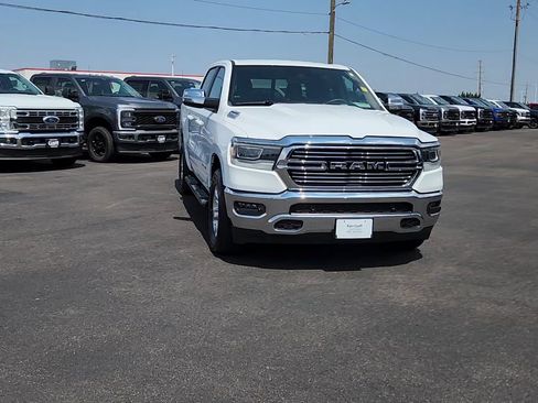 Used 2024 RAM 1500 Laramie AWD/4WD image 4