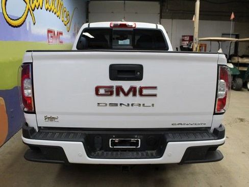 Used 2021 GMC Canyon Denali AWD/4WD image 5
