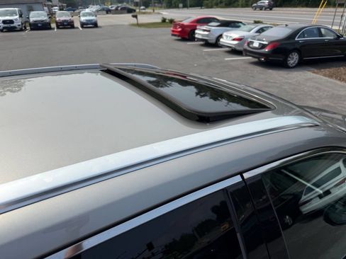 Used 2017 Lexus RX 450h AWD image 14