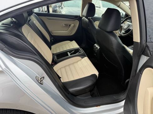 Used 2012 Volkswagen CC Sport FWD image 14