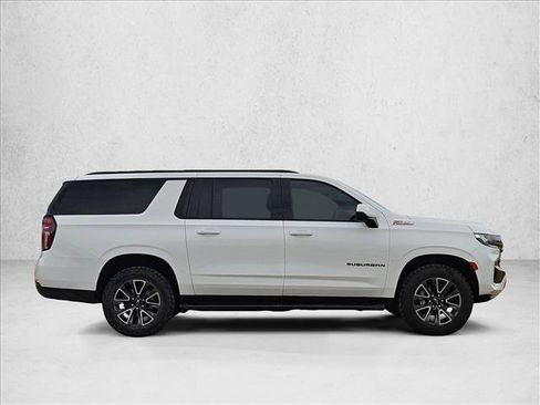 Used 2021 Chevrolet Suburban Z71 AWD/4WD image 4