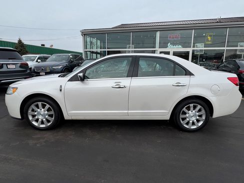 Used 2011 Lincoln MKZ image 6