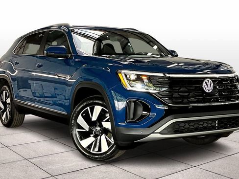 New 2026 Volkswagen Atlas Cross Sport SEL image 2