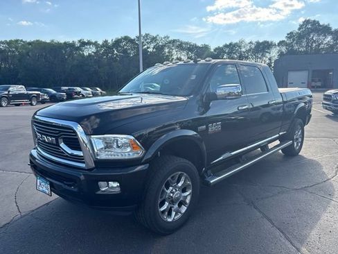 Used 2017 RAM 2500 Limited AWD/4WD image 3