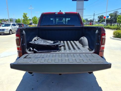 Used 2021 RAM 1500 Laramie AWD/4WD image 12