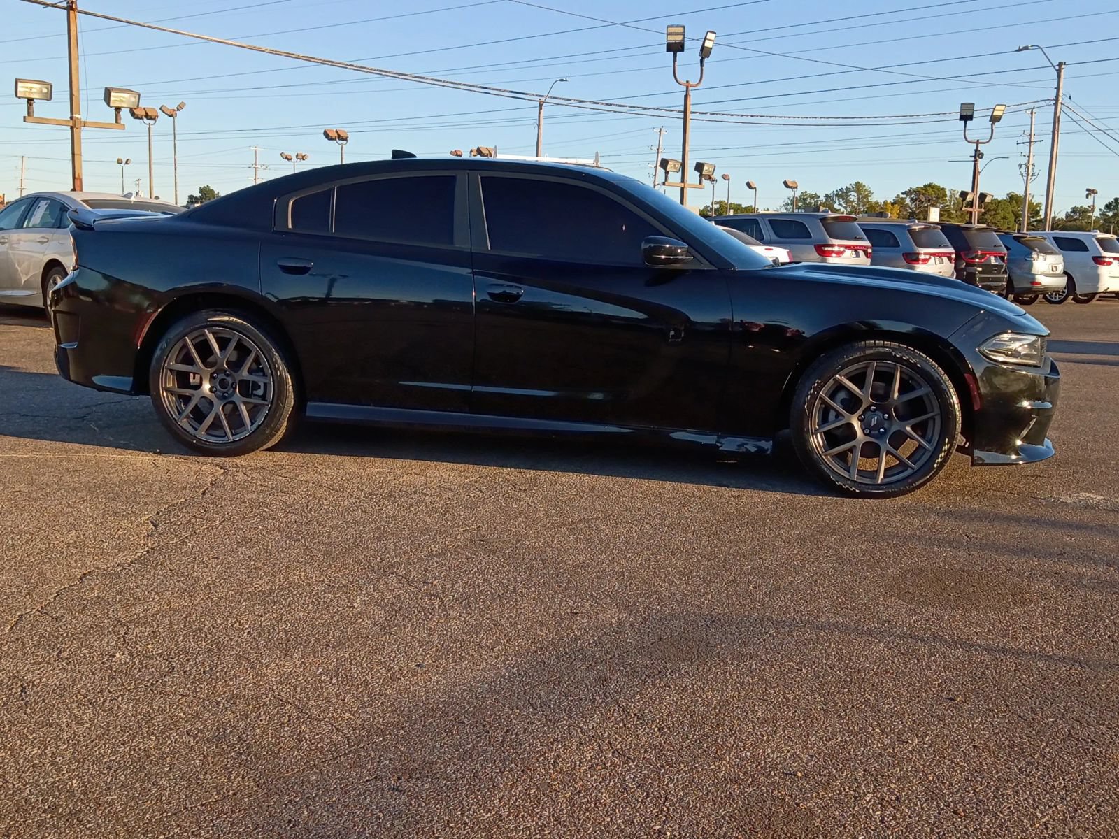 Used 2021 Dodge Charger R/T w/ Navigation & Travel Group RWD image 4