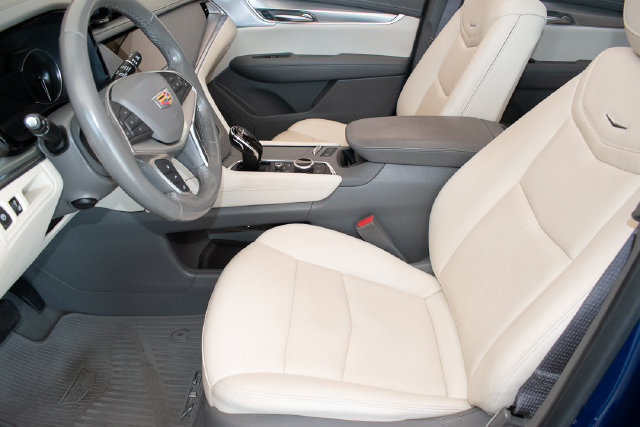 Used 2024 Cadillac XT5 Premium Luxury AWD/4WD image 20