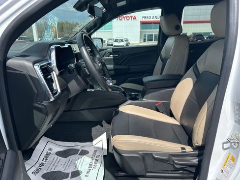 Used 2023 GMC Canyon Elevation w/ Trailering Package image 3