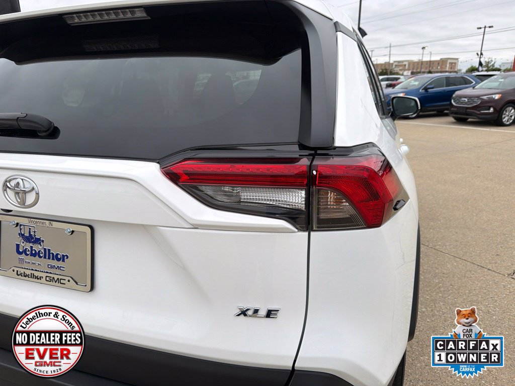 Used 2025 Toyota RAV4 XLE FWD image 8