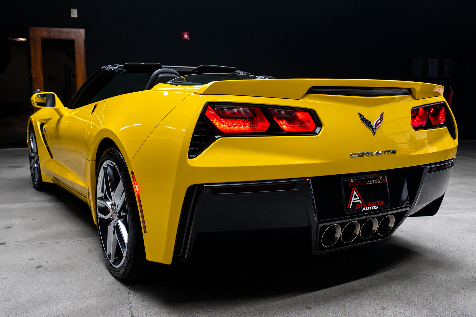 Used 2015 Chevrolet Corvette Stingray Convertible w/ 3LT Preferred Equipment Group RWD image 11