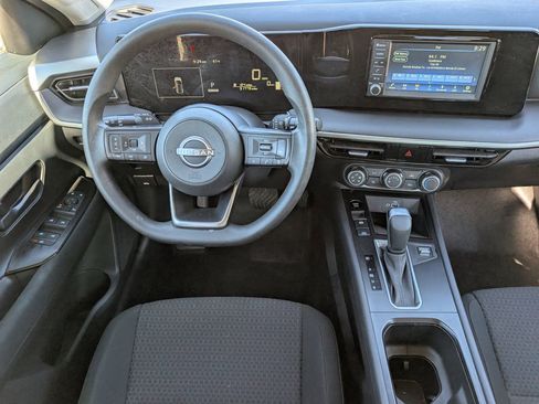 Certified 2025 Nissan Kicks S AWD/4WD image 11
