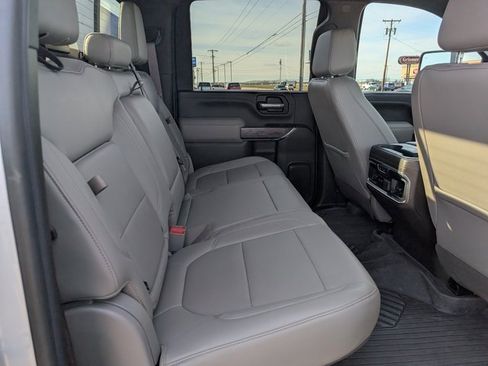 Used 2020 Chevrolet Silverado 2500 LTZ w/ LTZ Plus Package image 6