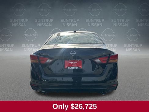 Used 2021 Nissan Frontier SV image 4