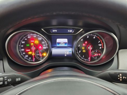 Used 2019 Mercedes-Benz GLA 250 image 9
