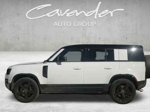 Used 2025 Land Rover Defender 110 V8 image 3