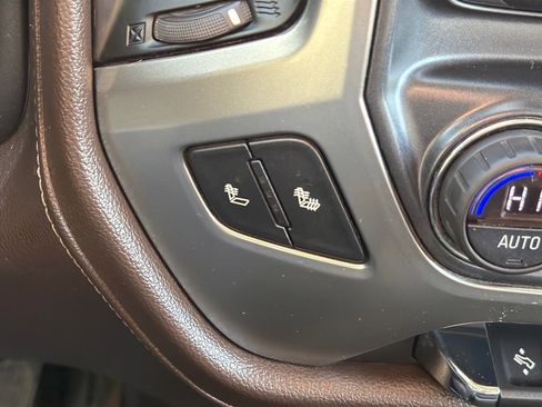 Used 2017 Chevrolet Silverado 2500 LTZ w/ Duramax Plus Package image 16