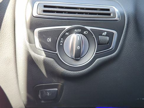 Certified 2022 Mercedes-Benz C 300 Cabriolet image 22