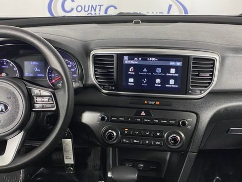 Used 2020 Kia Sportage LX AWD/4WD image 19