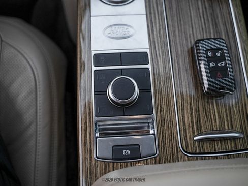Used 2019 Land Rover Range Rover Supercharged AWD/4WD image 41