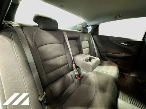 Used 2020 Chevrolet Malibu LT FWD image 26