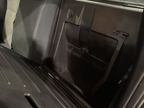 Used 2023 Toyota Tacoma TRD Off-Road image 43