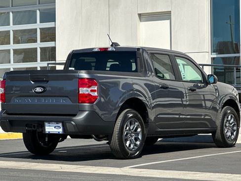 New 2026 Ford Maverick XLT image 3