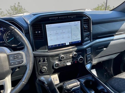 Certified 2022 Ford F150 XLT w/ Equipment Group 302A High image 6