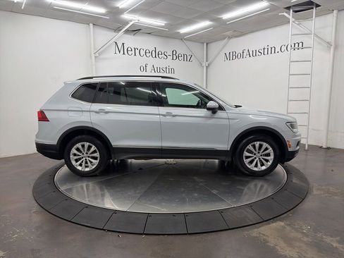 Used 2018 Volkswagen Tiguan SE FWD image 8
