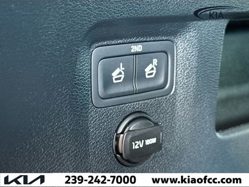 Certified 2022 Kia Telluride EX w/ Towing Package image 13