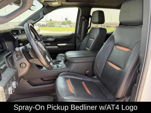 Used 2024 GMC Sierra 1500 AT4 w/ Technology Package AWD/4WD image 34