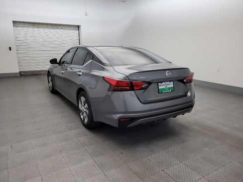 Used 2020 Nissan Altima 2.5 S FWD image 5