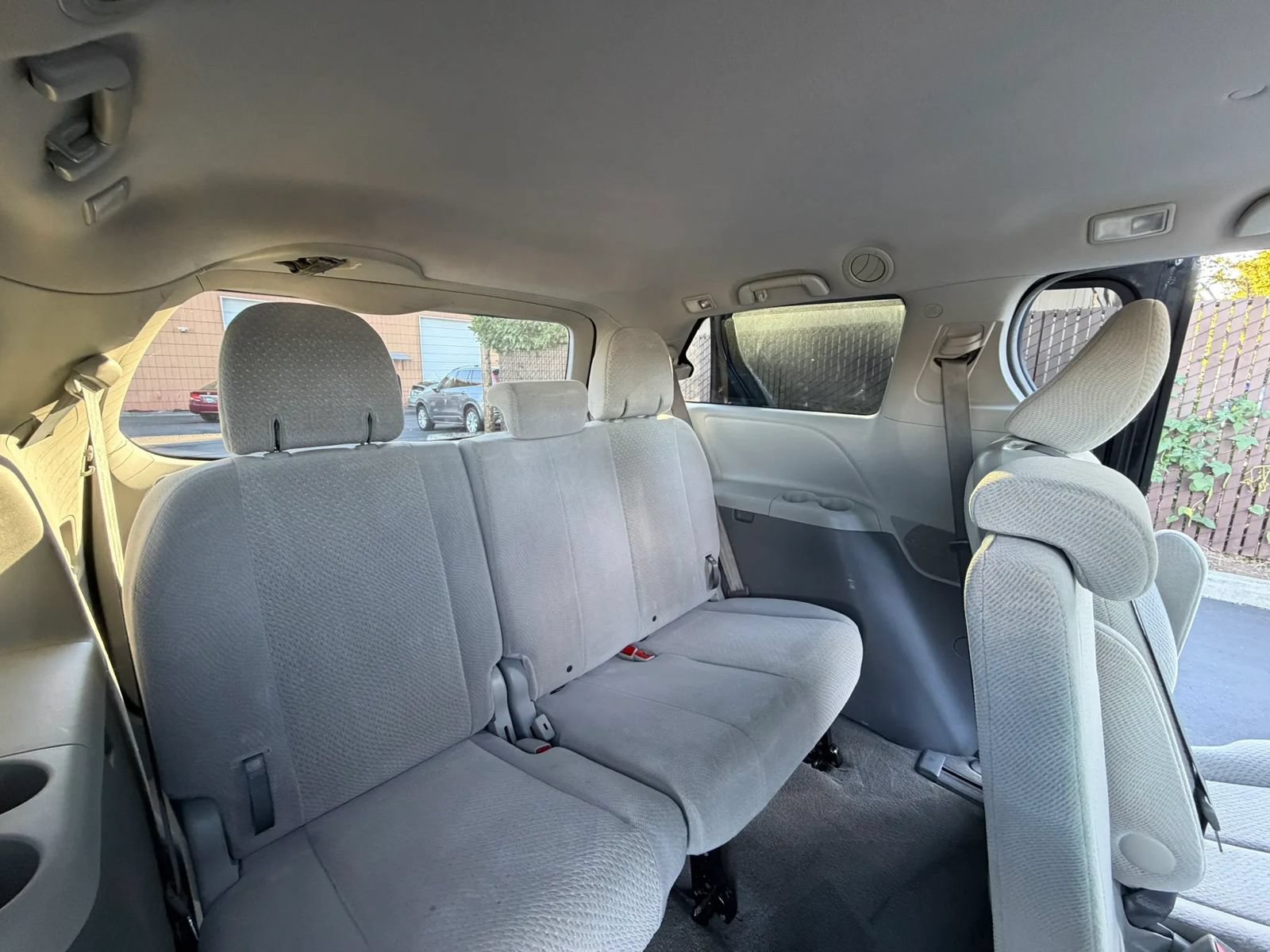 Used 2012 Toyota Sienna LE FWD image 13