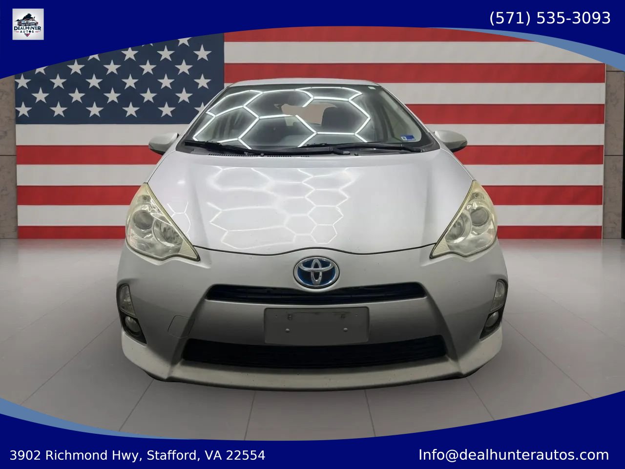 Used 2012 Toyota Prius C Four FWD image 2