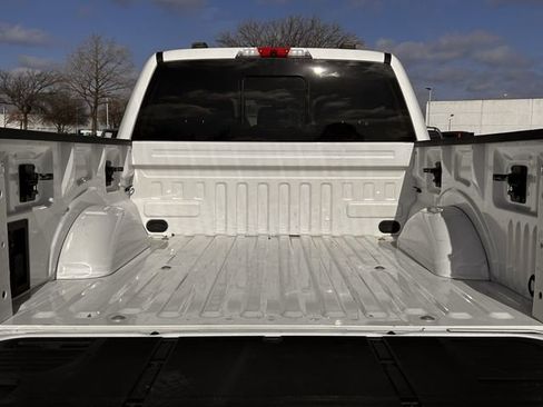 Used 2022 Ford F150 Lariat image 32