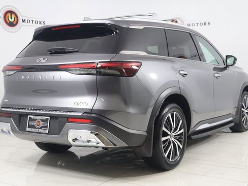 Used 2022 INFINITI QX60 Sensory w/ Cargo Package image 3