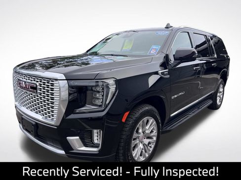 Used 2024 GMC Yukon XL Denali AWD/4WD image 6