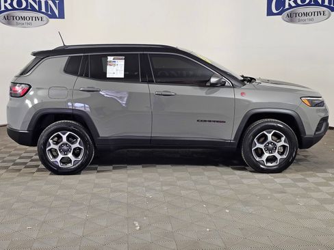 Used 2022 Jeep Compass Trailhawk w/ Trailhawk Elite Group AWD/4WD image 31