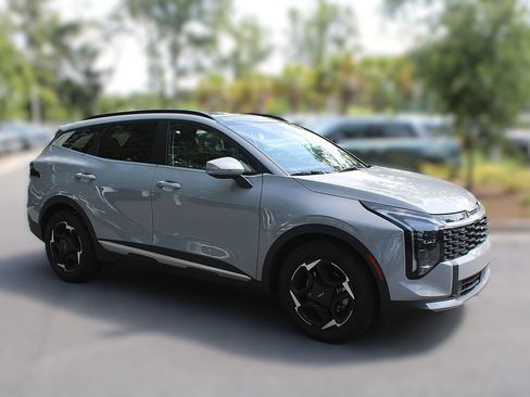 Certified 2026 Kia Sportage EX w/ EX Panorama Roof Package FWD image 15