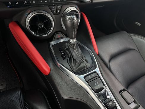 Used 2021 Chevrolet Camaro SS w/ Redline Edition RWD image 19
