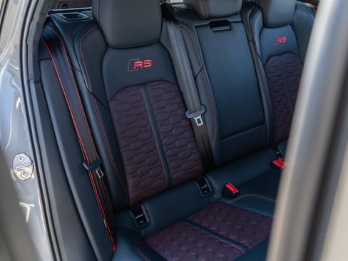 Used 2026 Audi RS 6 performance image 68